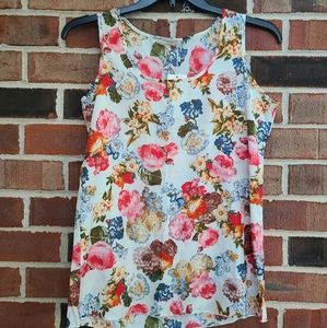 LIVA GIRL Floral Top